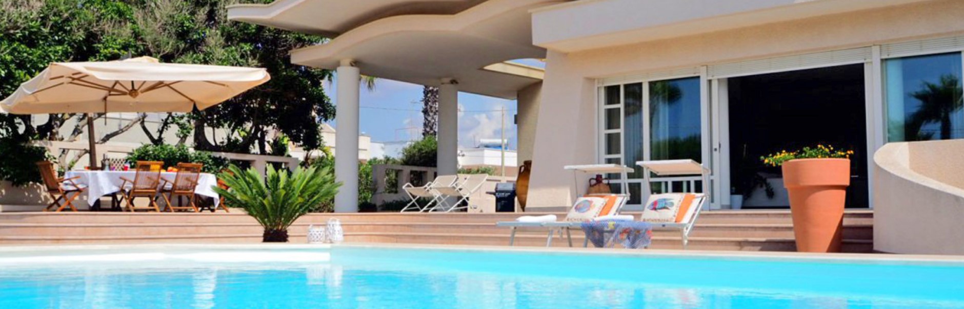 Villa White Dahlia - Torre Suda